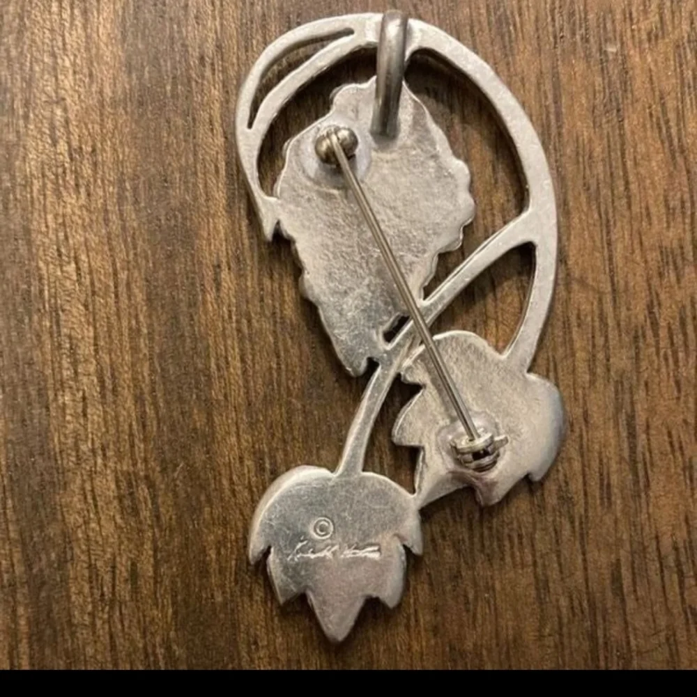 Lovell Designs Grapes on a Vine Pewter Pin Brooch by Ken Kantro